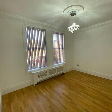 Luxury Apartment Apt4 Wolverhampton Exterior photo