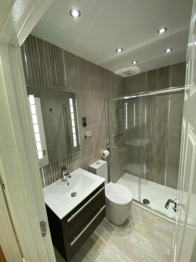 Luxury Apartment Apt4 Wolverhampton Exterior photo
