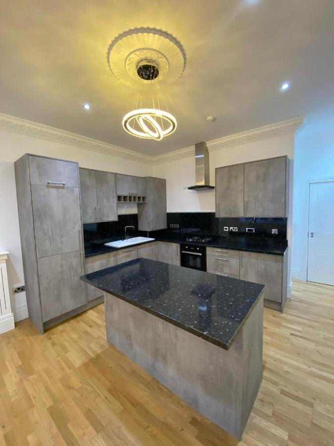 Luxury Apartment Apt4 Wolverhampton Exterior photo